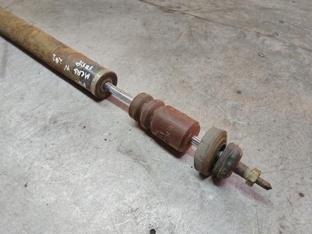 Амортизатор передний правый IL9H2Y Mercedes C W202 купить на авторазборке