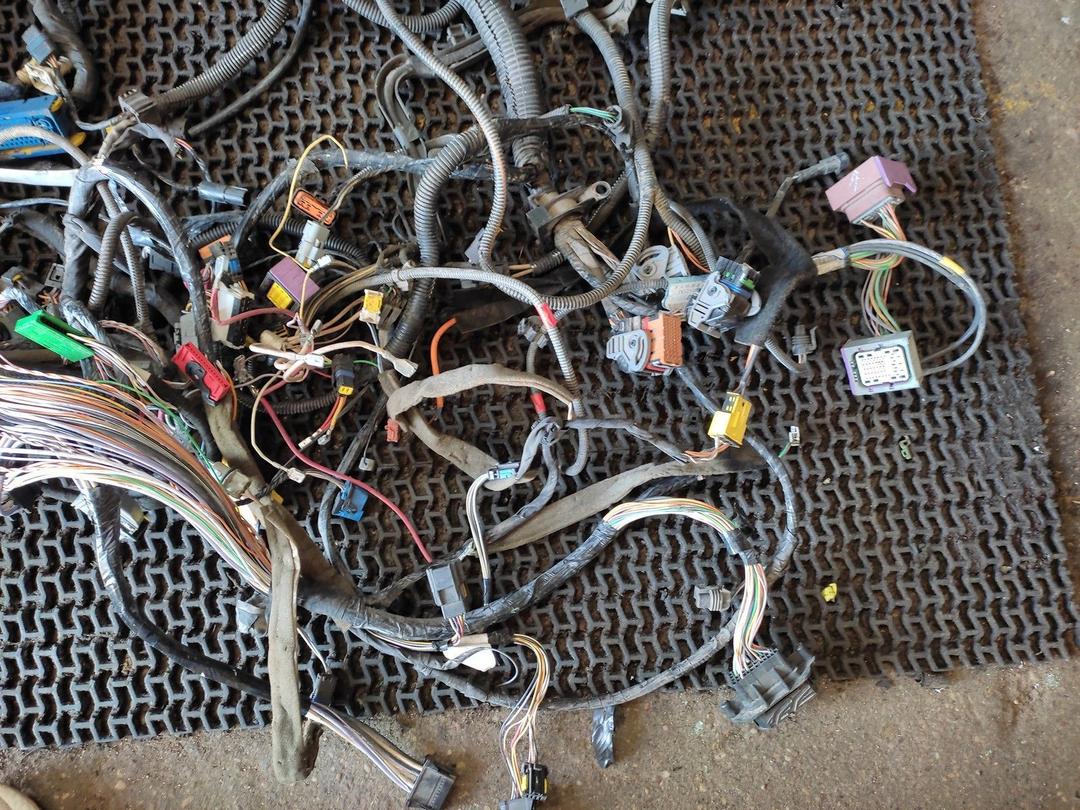 Проводка YWN8E0 Renault Laguna undefined