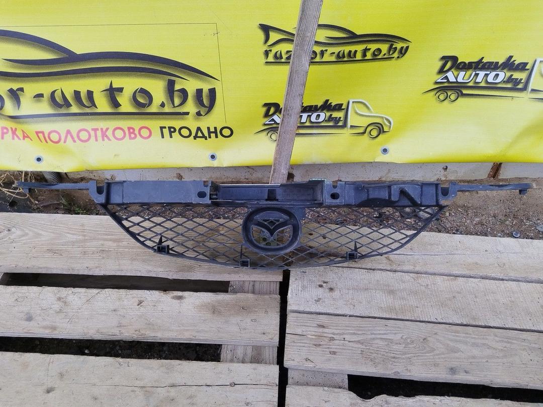 Решетка радиатора K01G7X Mazda Premacy купить на авторазборке