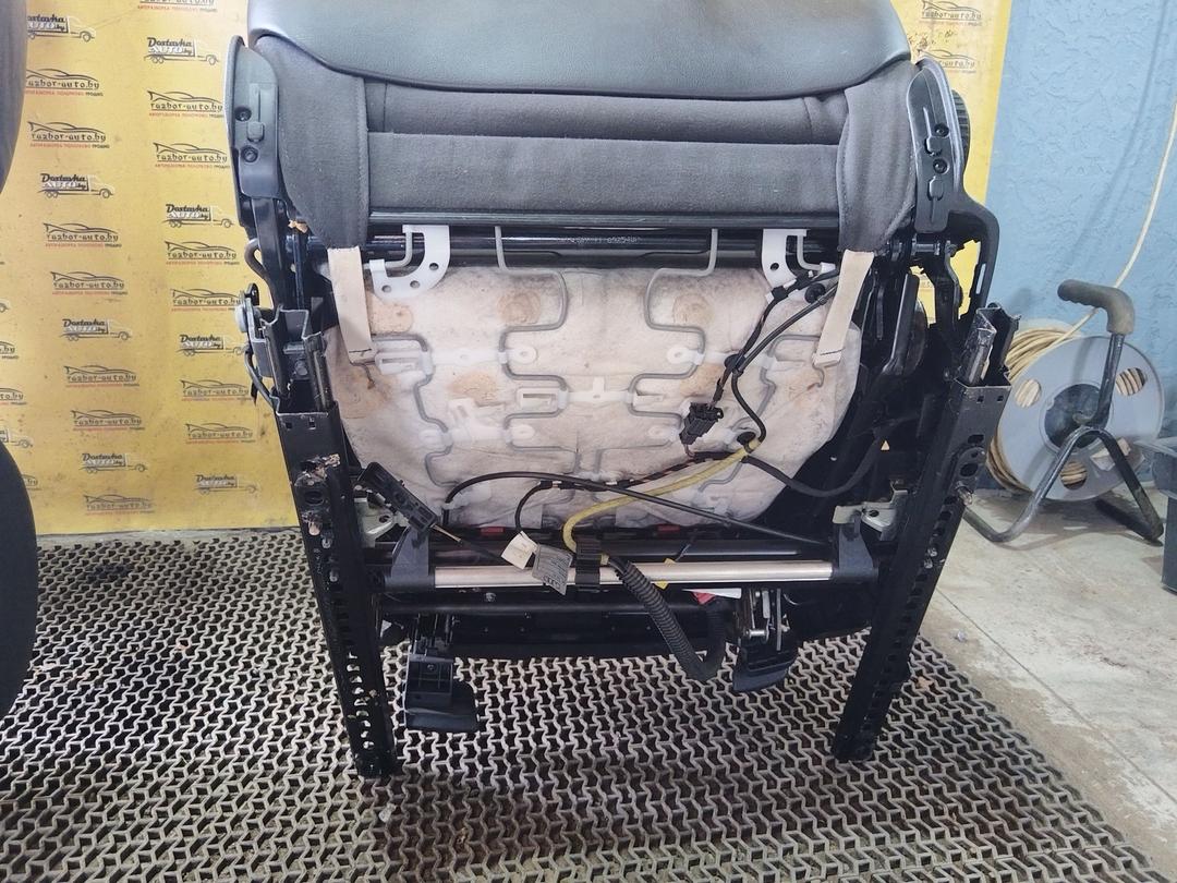 Салон (комплект сидений) U33IKB Audi A4 undefined