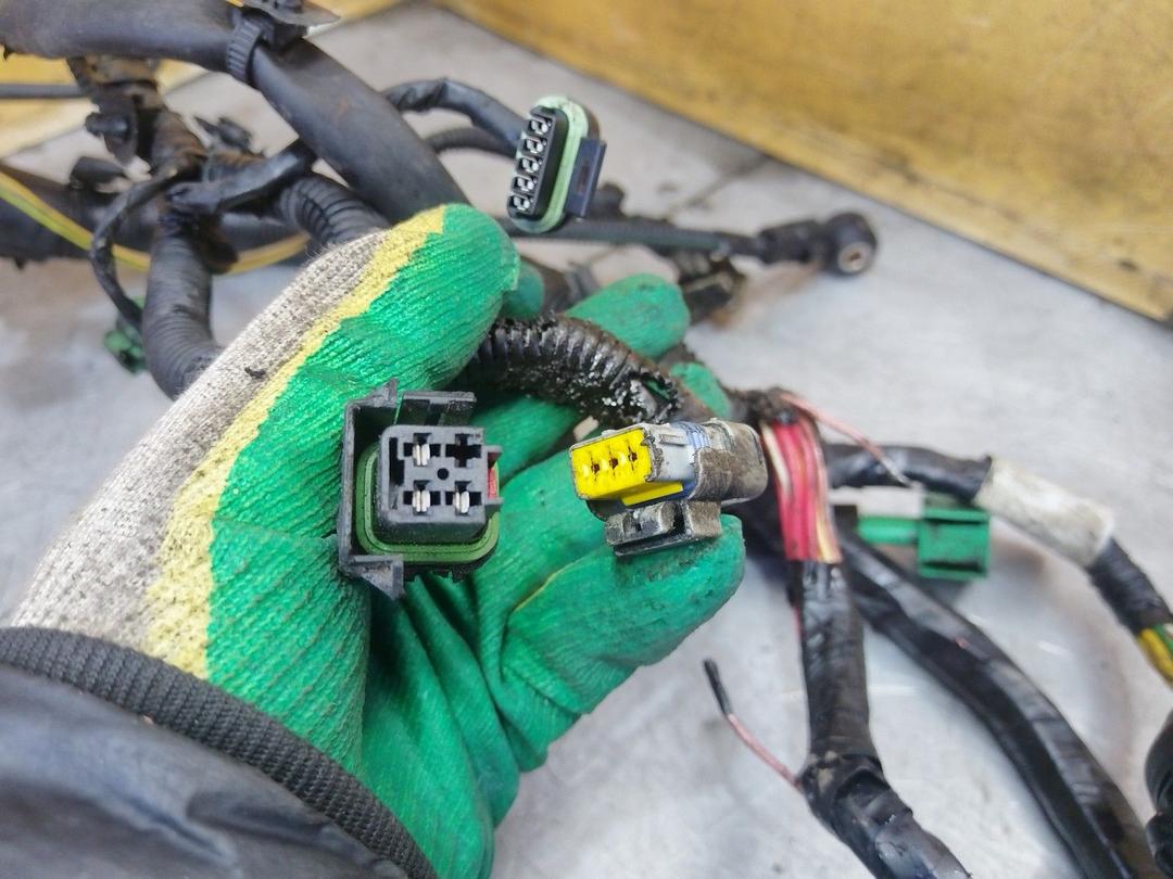 Проводка двигателя 9HH1P7 Citroen Xsara Picasso undefined