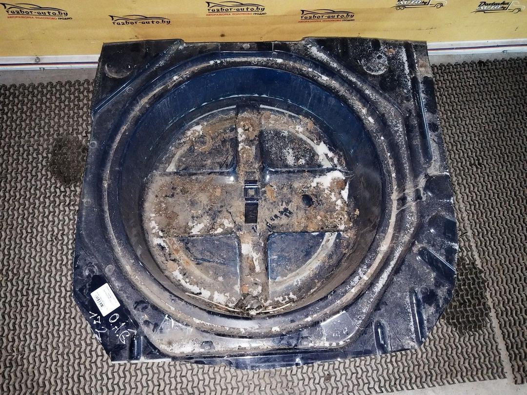 Ниша запасного колеса 3Q2TBV Opel Astra