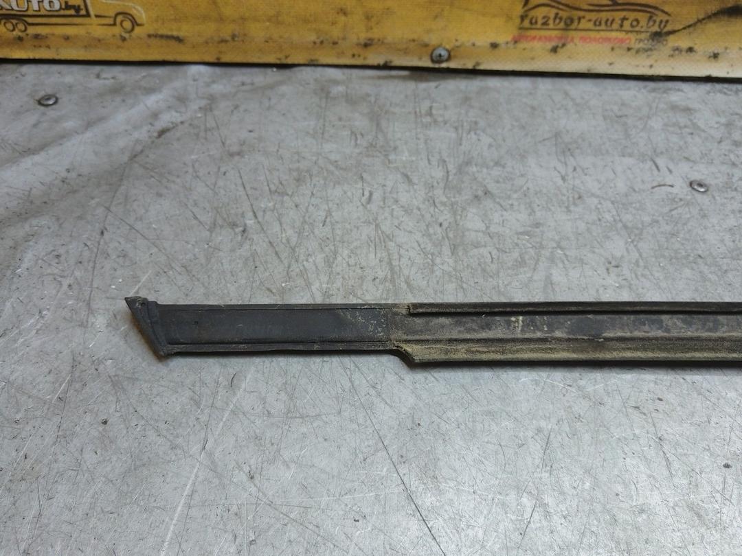 Молдинг стекла двери передней левой наружный 08JKLF Renault Espace купить в магазине запчастей бу