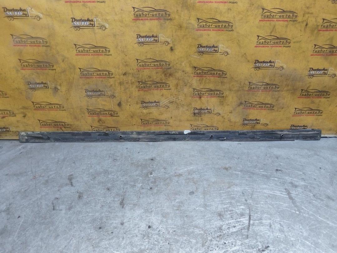 Молдинг двери передней правой 6VPI78 Ford Focus купить