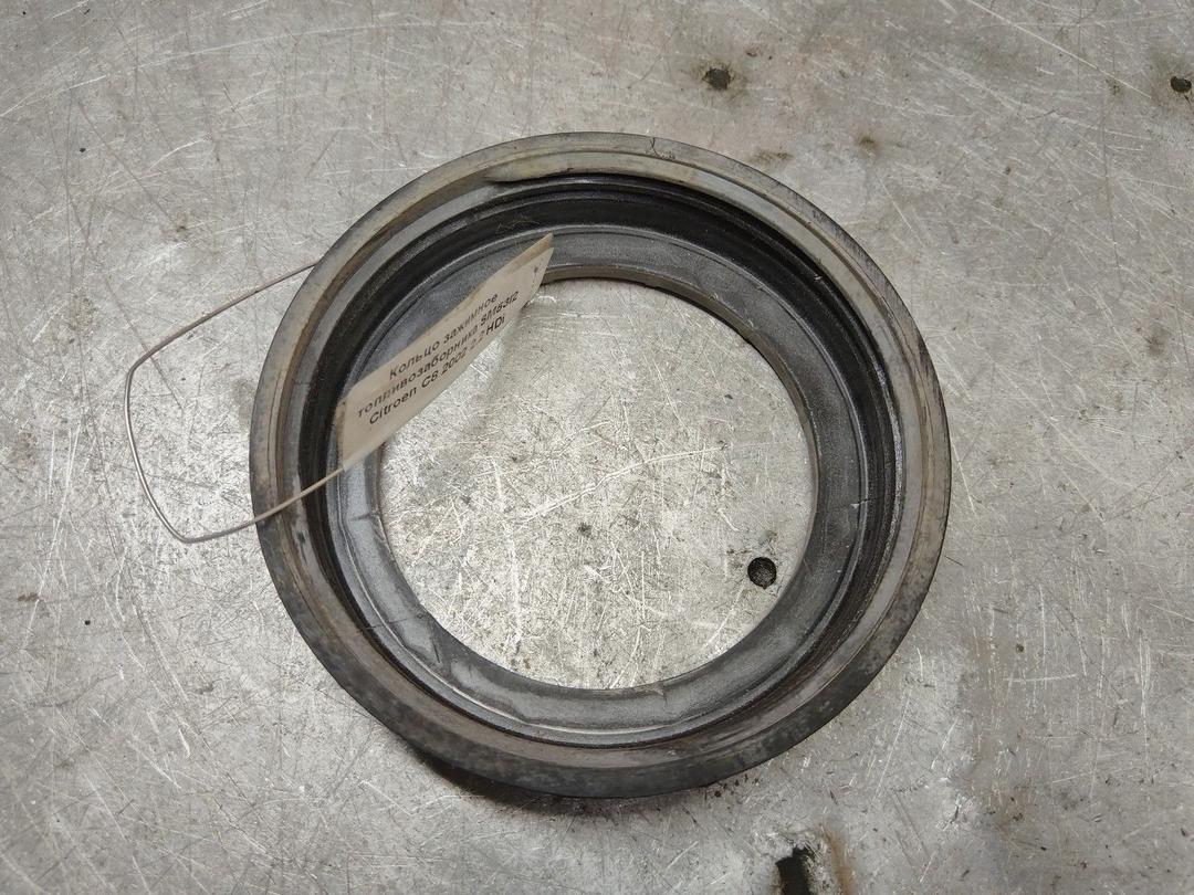 Кольцо зажимное топливозаборника SM53I2 Citroen C8 купить