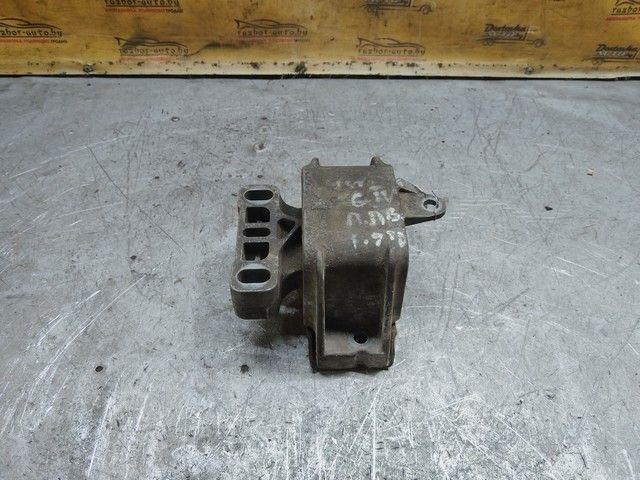 Подушка крепления двигателя 39BHEW Volkswagen Golf купить с доставкой