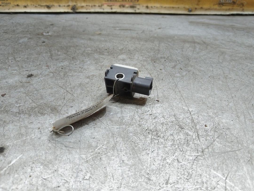 Датчик удара 2JJCS9 Mazda 3 купить