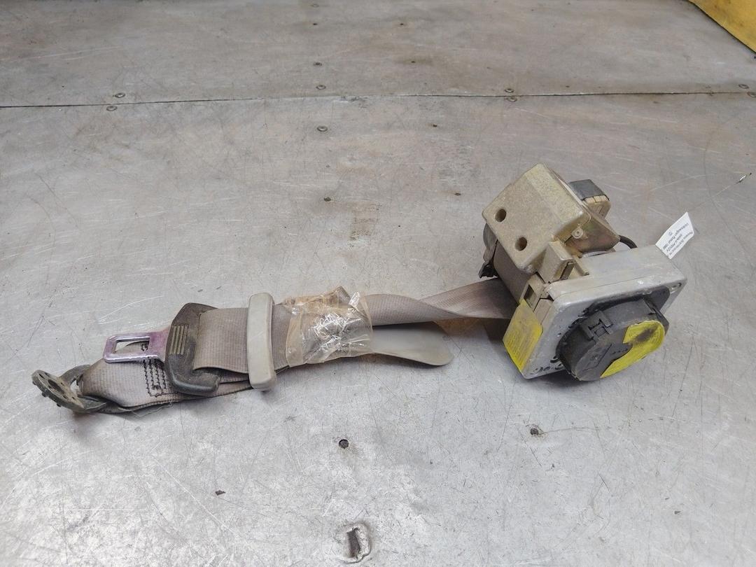 Ремень безопасности задний правый PF0VD4 Volkswagen Passat купить