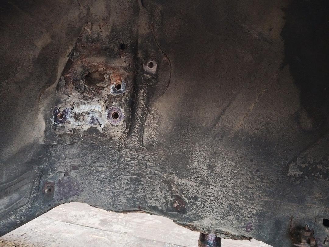 Крыло заднее левое ZRGSBW Saab 9-3 undefined