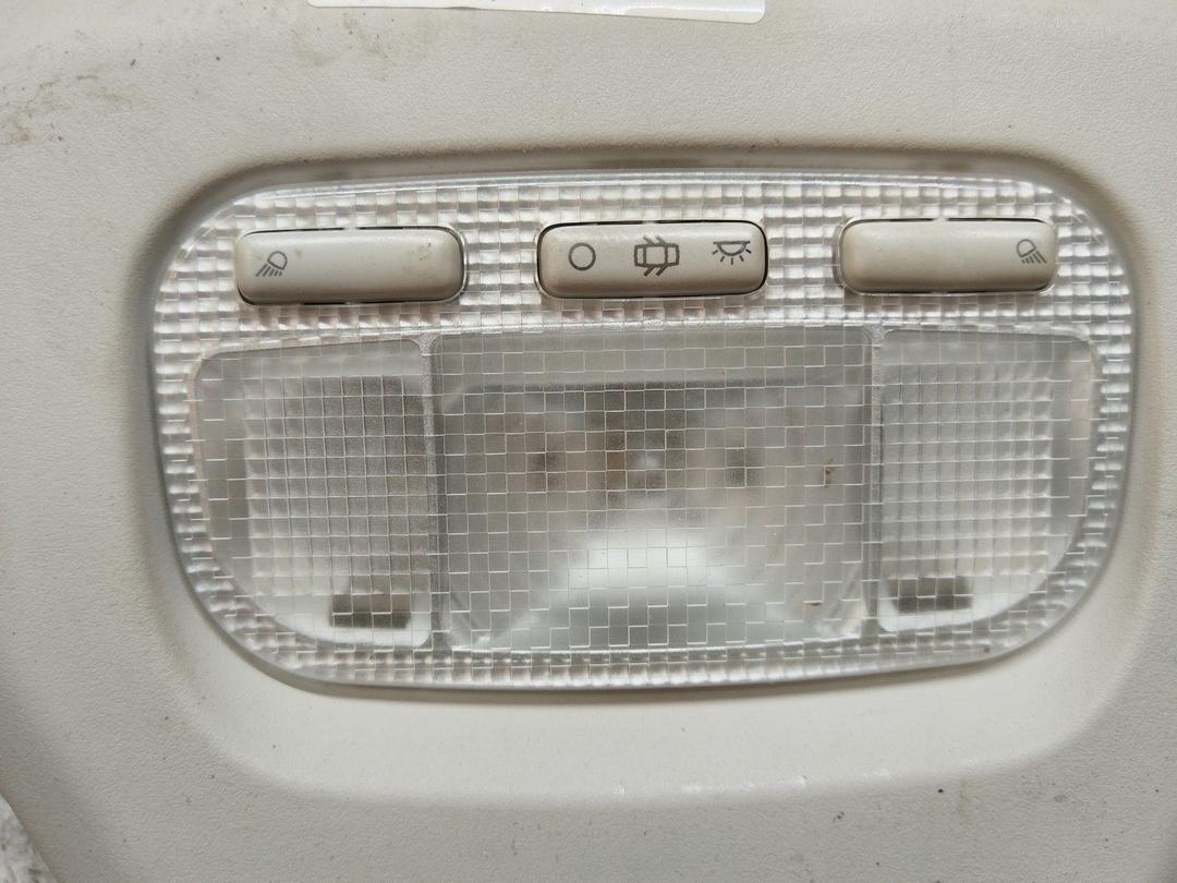 Фонарь салона (плафон) IVO3R0 Citroen C4 Grand Picasso купить с доставкой