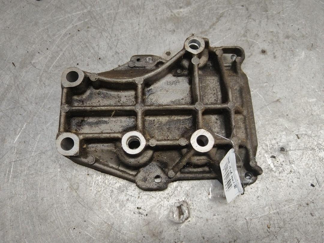 Кронштейн компрессора кондиционера RHSMKS Alfa Romeo 147 - Фото 2