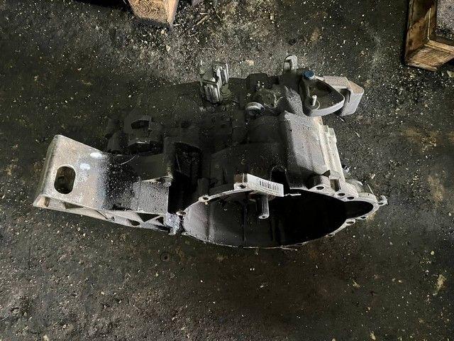 КПП механическая (МКПП) 5-ступенчатая DABYT9 Volvo S80