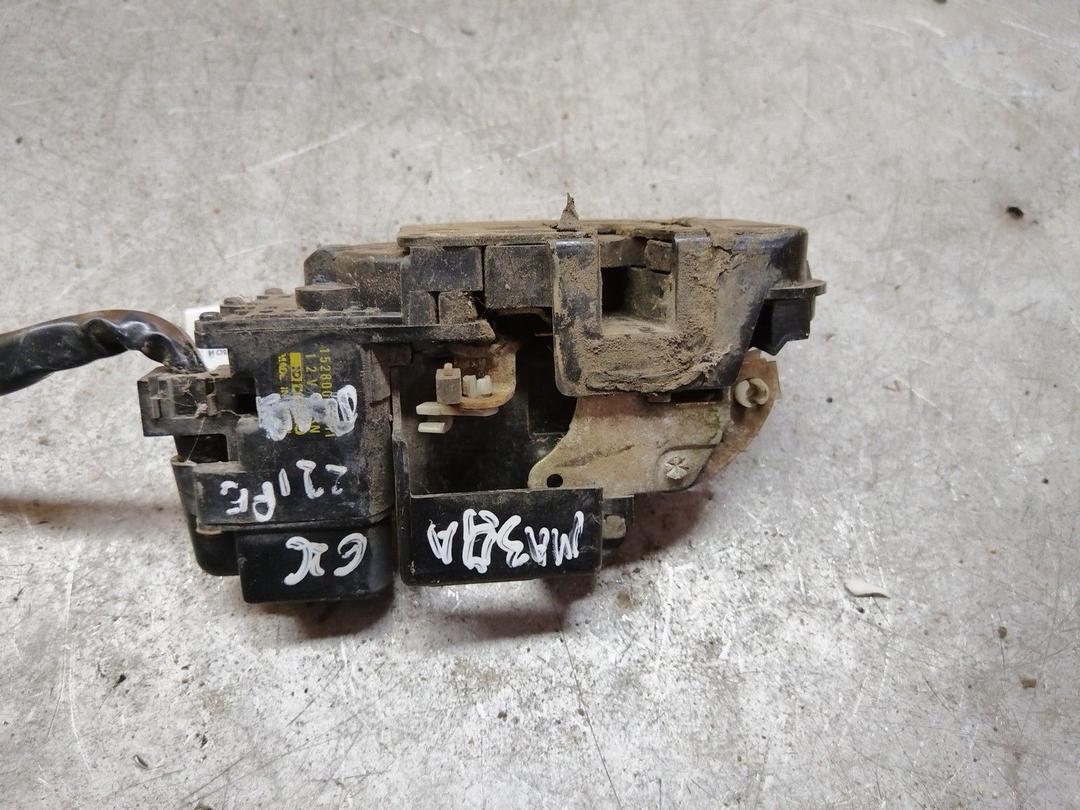 Замок двери передней правой 27B4EH Mazda 626 купить с доставкой