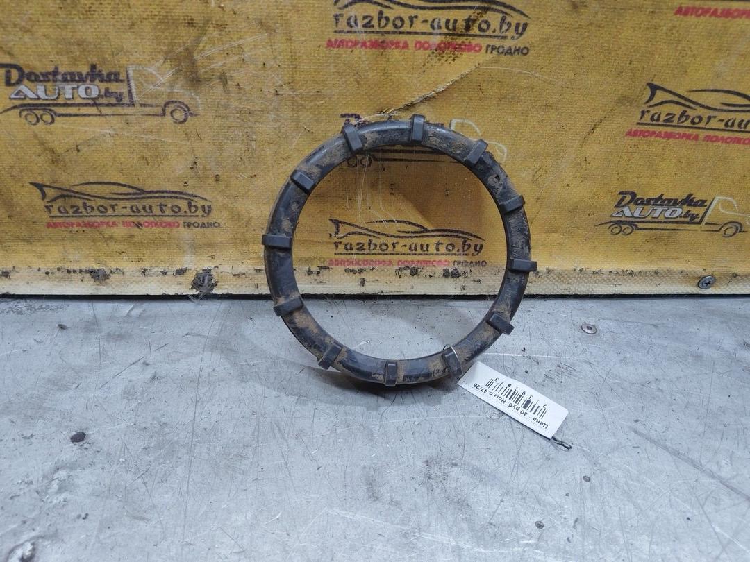 Кольцо зажимное топливозаборника T1U62Q Volkswagen Passat