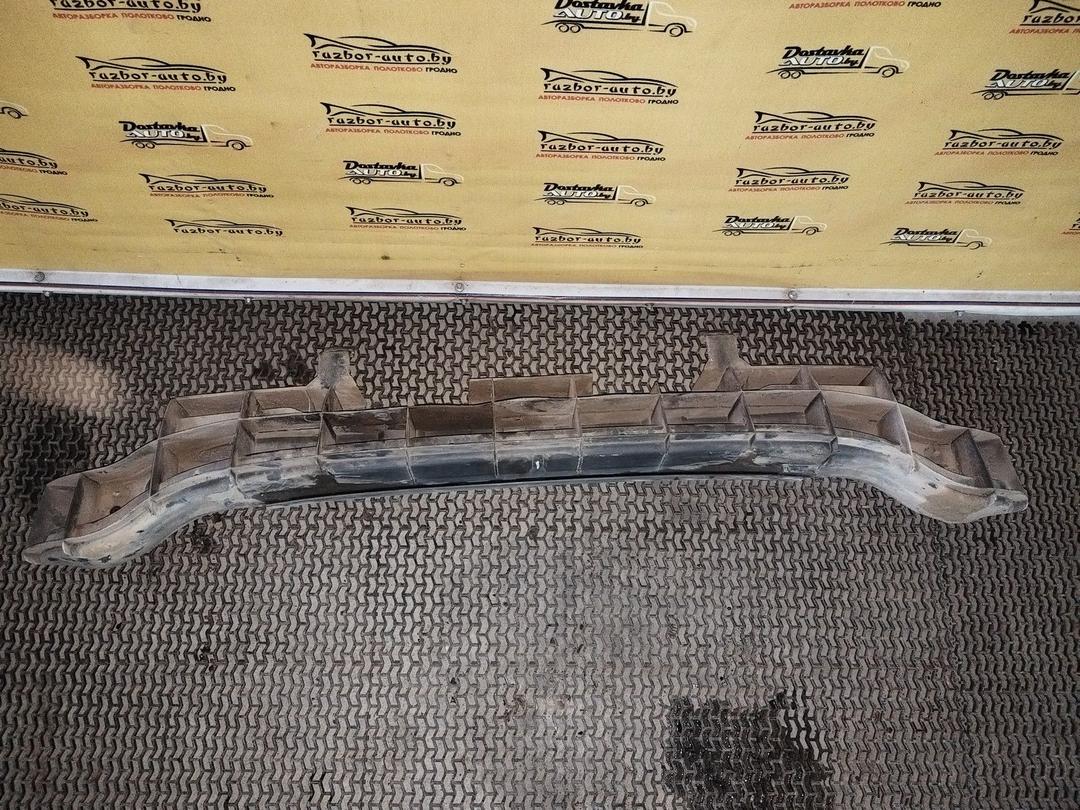 Усилитель бампера заднего S18YR0 Citroen Xsara Picasso