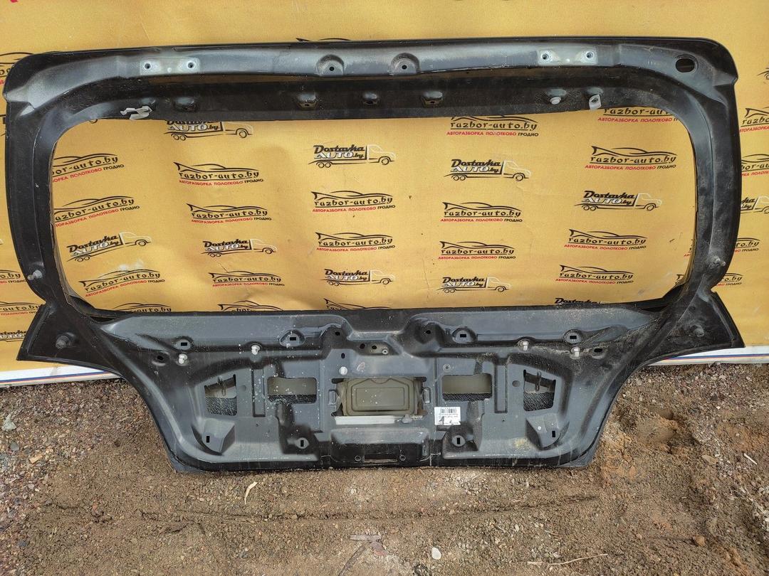 Крышка багажника (дверь 3-5) Z8AXIP Peugeot 307 купить с доставкой