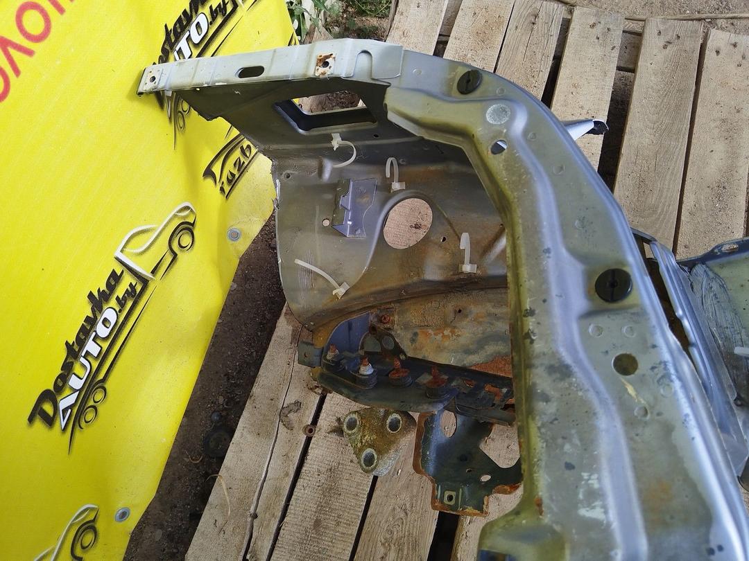 Передняя панель крепления облицовки (телевизор) NW9WZN Opel Zafira undefined