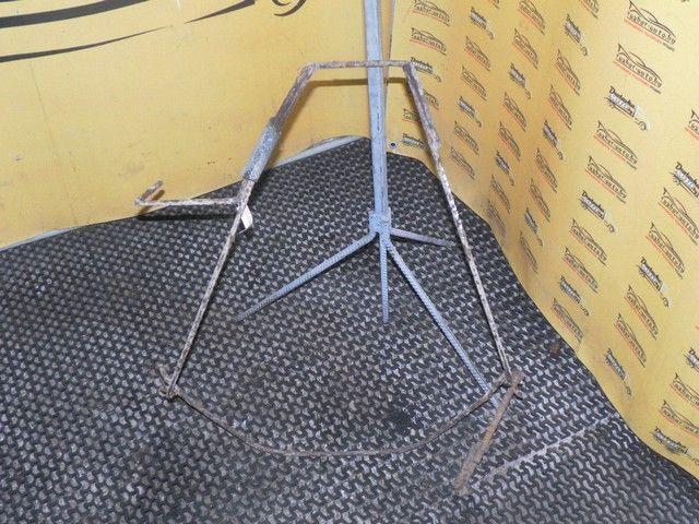 Крепление запаски M3T1GJ Peugeot 605