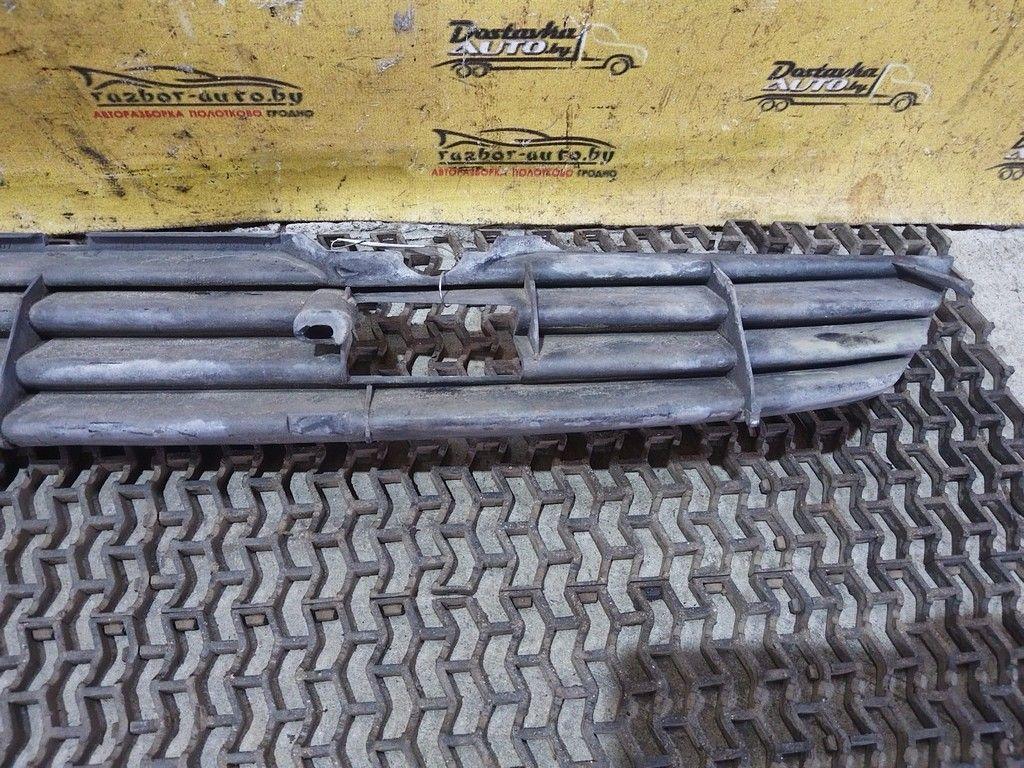 Заглушка (решетка) в бампер передний NUVMA6 Audi 100 - Фото 5