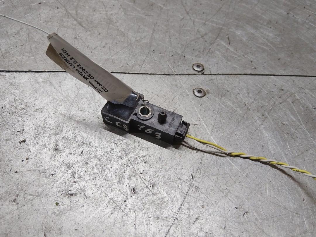 Датчик удара LUIRZB Citroen C8