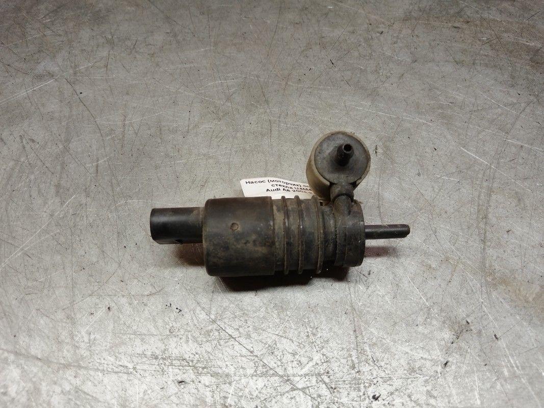 Насос (моторчик) омывателя стекла U4M40Q Audi A6 - Фото 1