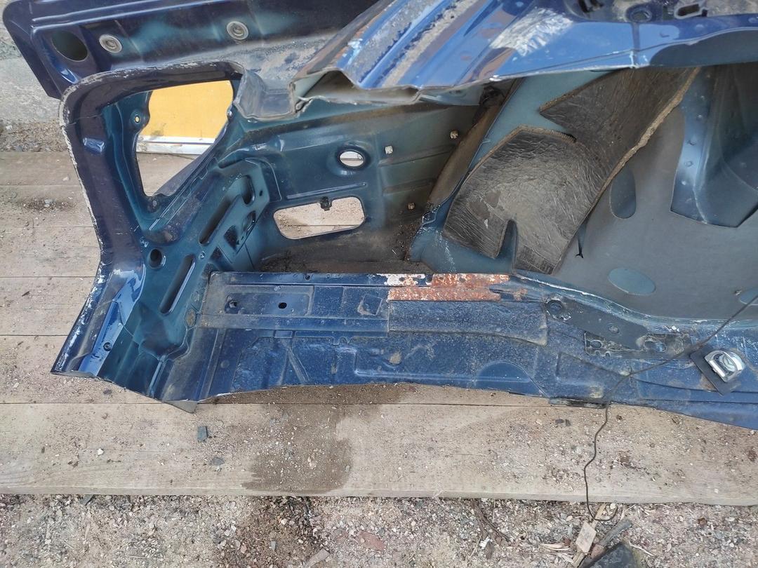 Лонжерон правый J6JOK1 Peugeot 406