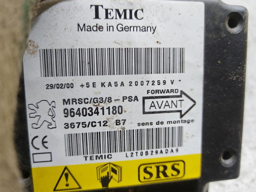 Блок AirBag LVPUWH Peugeot 607 купить с доставкой