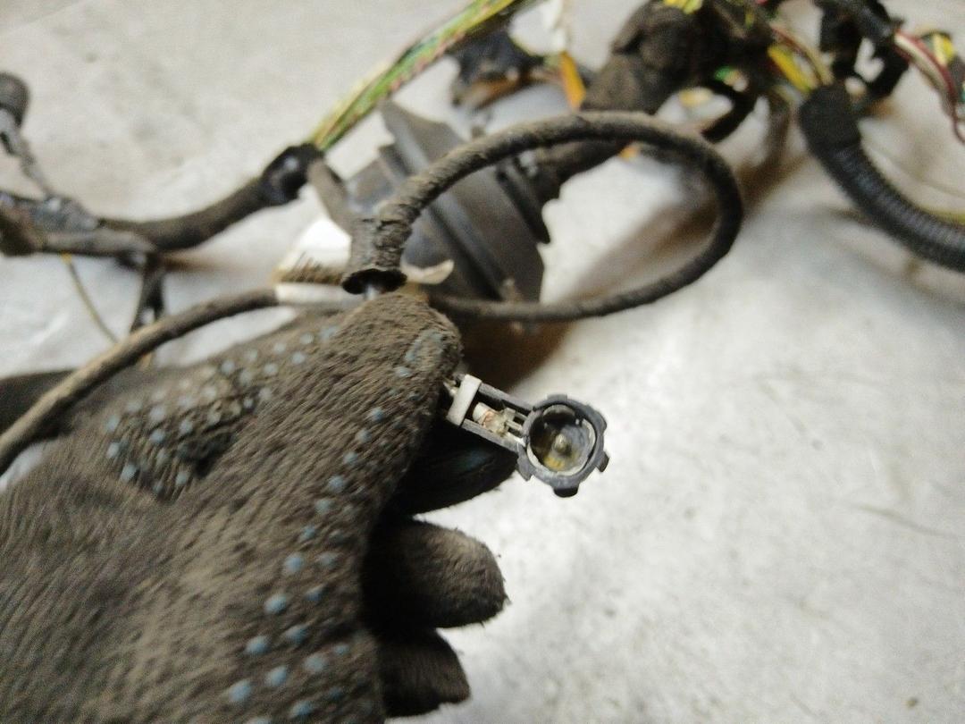 Проводка JHCIW8 Peugeot 307 undefined