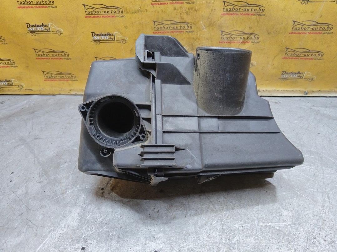 Корпус воздушного фильтра 54J9Y6 Volkswagen Polo купить с доставкой