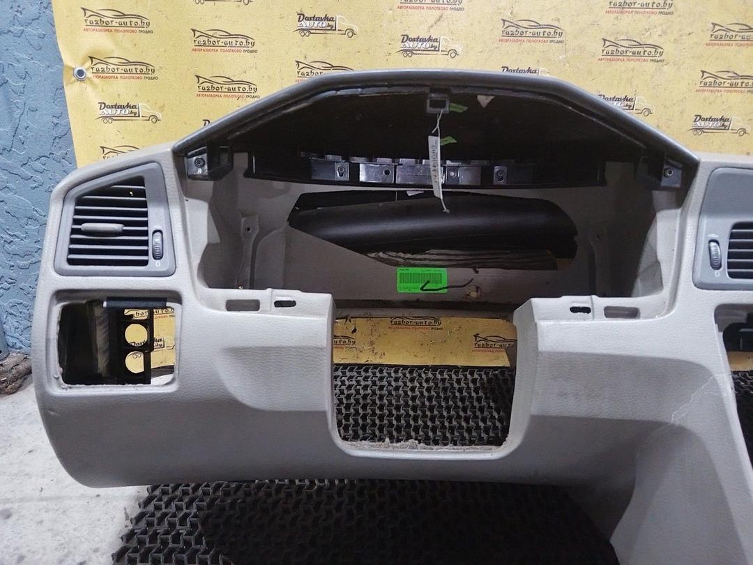 Панель передняя салона (торпедо) M1PNHX Volvo S60 купить с доставкой