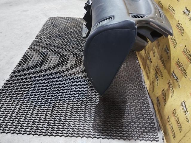 Панель передняя салона (торпедо) XF0MNO Mitsubishi Carisma undefined