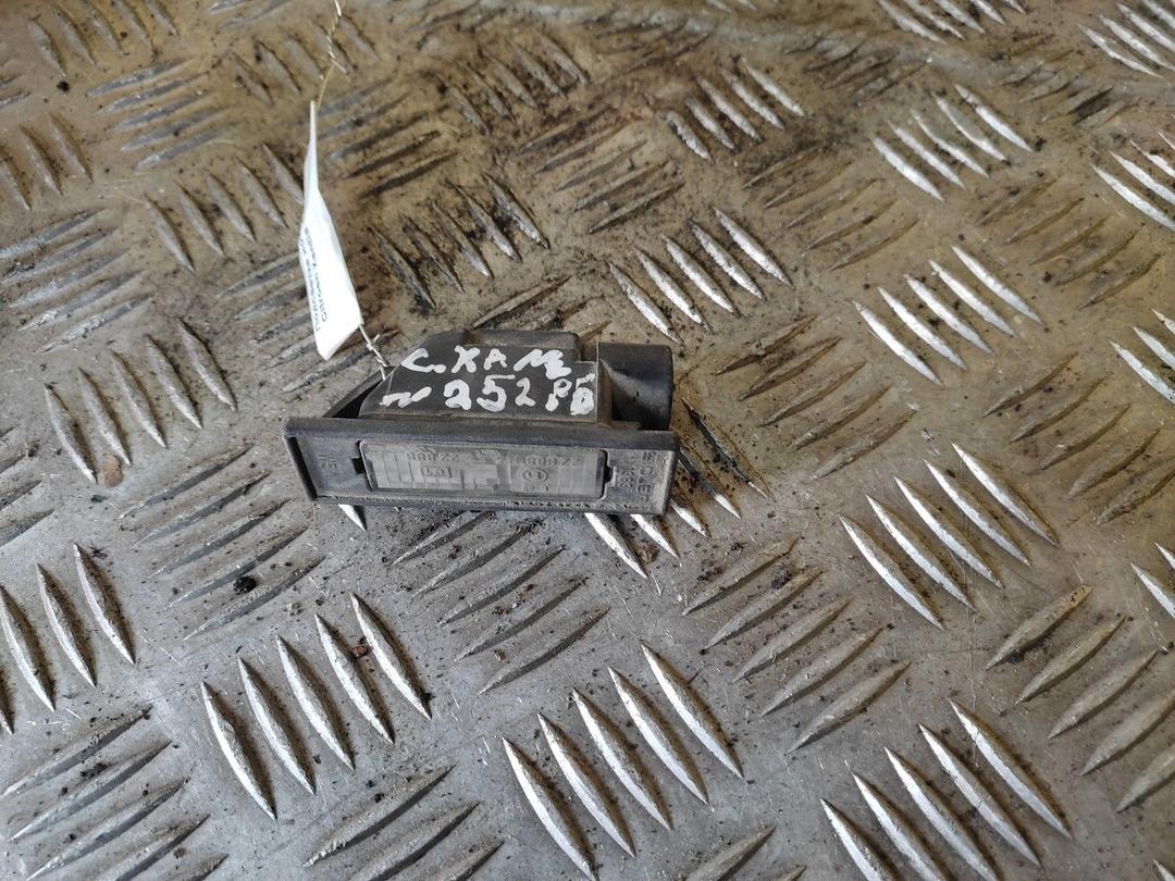 Подсветка номера 7OEIOG Citroen Xantia