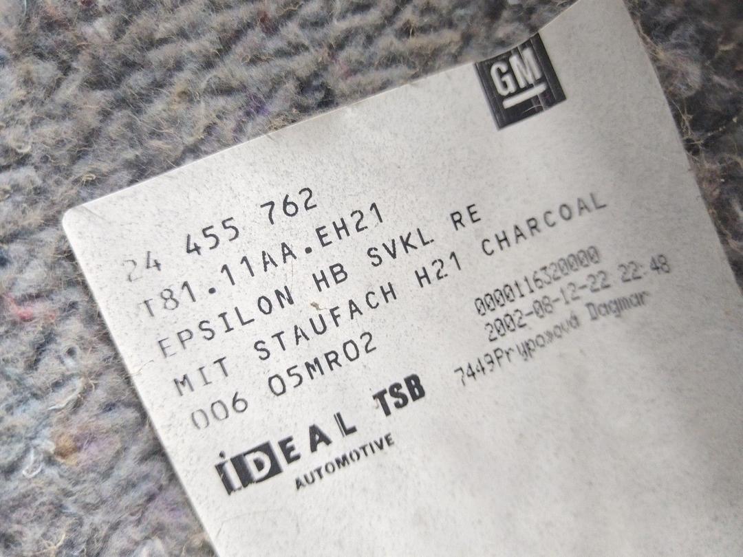 Обшивка багажника KOUTGH Opel Vectra купить на авторазборке