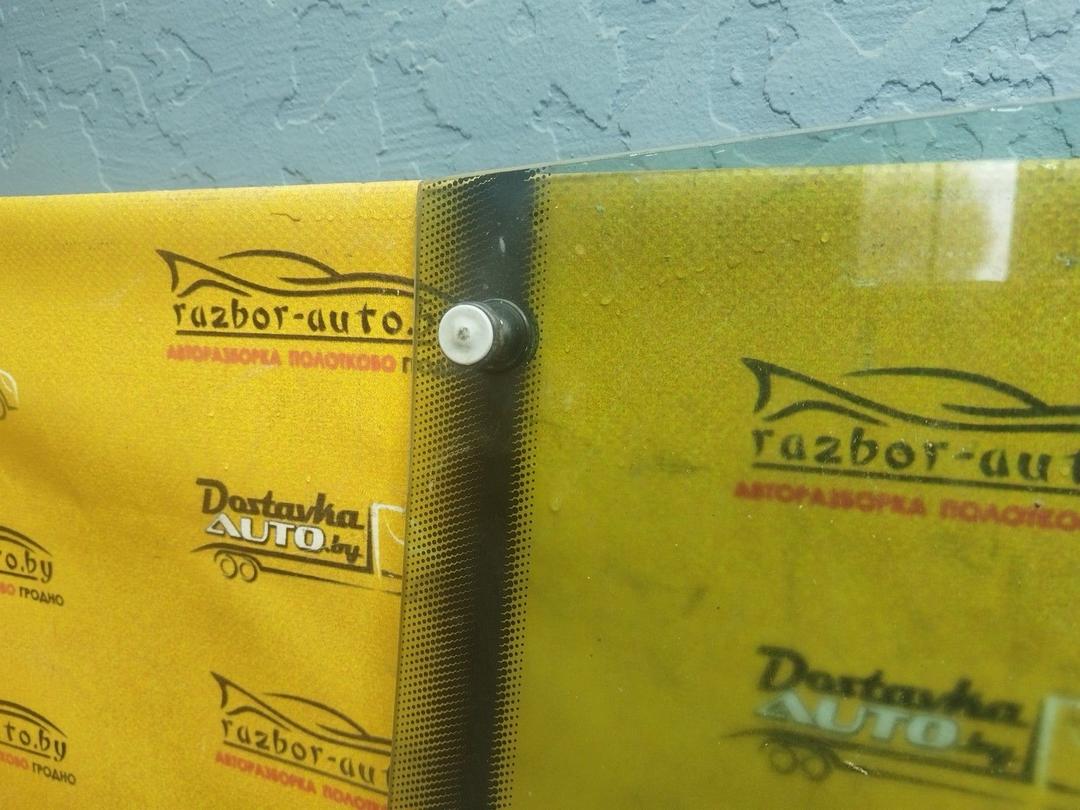 Стекло двери задней правой P7ICN0 Audi 80 купить в магазине запчастей бу