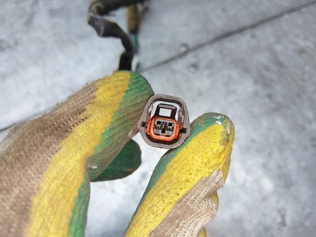 Проводка двери задней левой R6LHTX Mitsubishi Carisma купить с доставкой