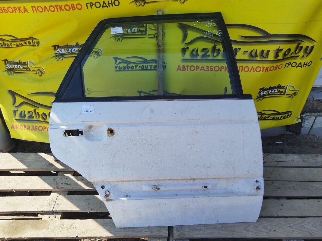 Стекло двери задней правой YW1I1W Volkswagen Passat