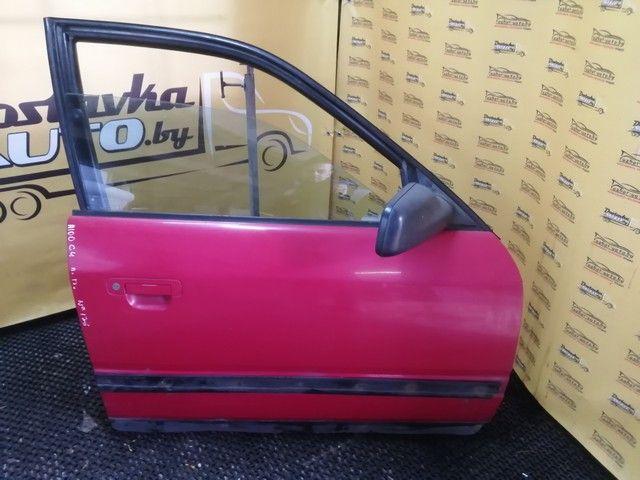 Стекло двери передней правой 0BPE3J Audi 100 купить
