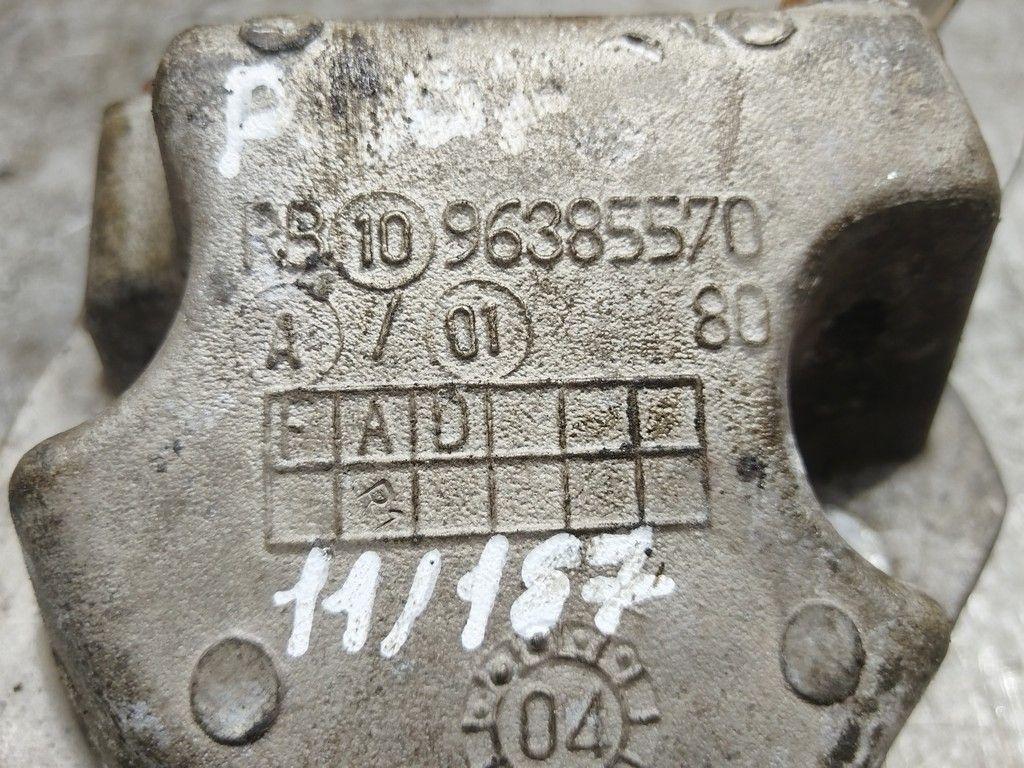 Кронштейн двигателя DJ3HRW Peugeot 307 - Фото 4