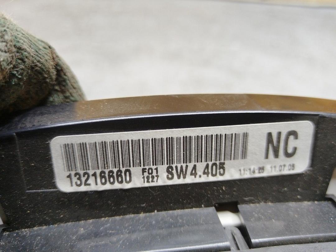 Щиток приборов (приборная панель) EVOAJD Opel Zafira купить