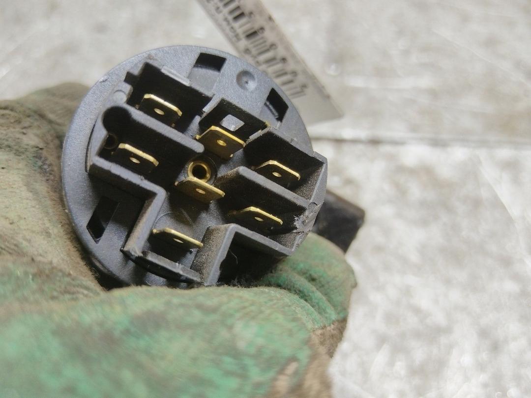 Замок зажигания 4EFA0G Fiat Bravo купить в магазине запчастей бу