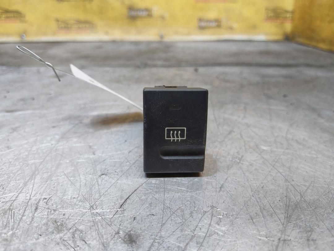 Кнопка подогрева заднего стекла 65M9LK Peugeot 406