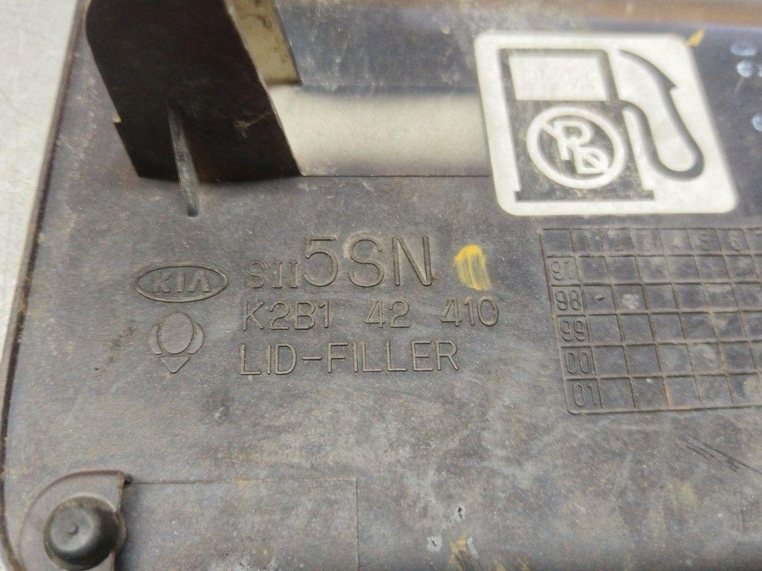 Лючок топливного бака V6MRK9 Kia Shuma - Фото 3