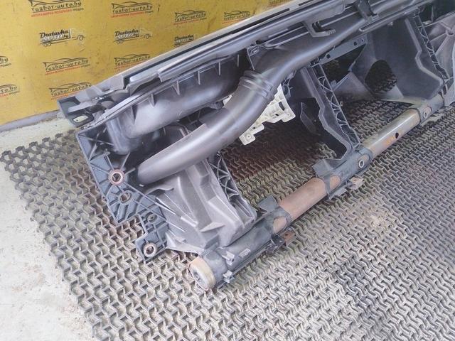 Панель передняя салона (торпедо) 4D190V Volvo S40 undefined