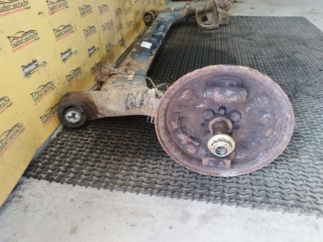 Балка подвески задняя 2ZZ5R5 Skoda Fabia - Фото 2