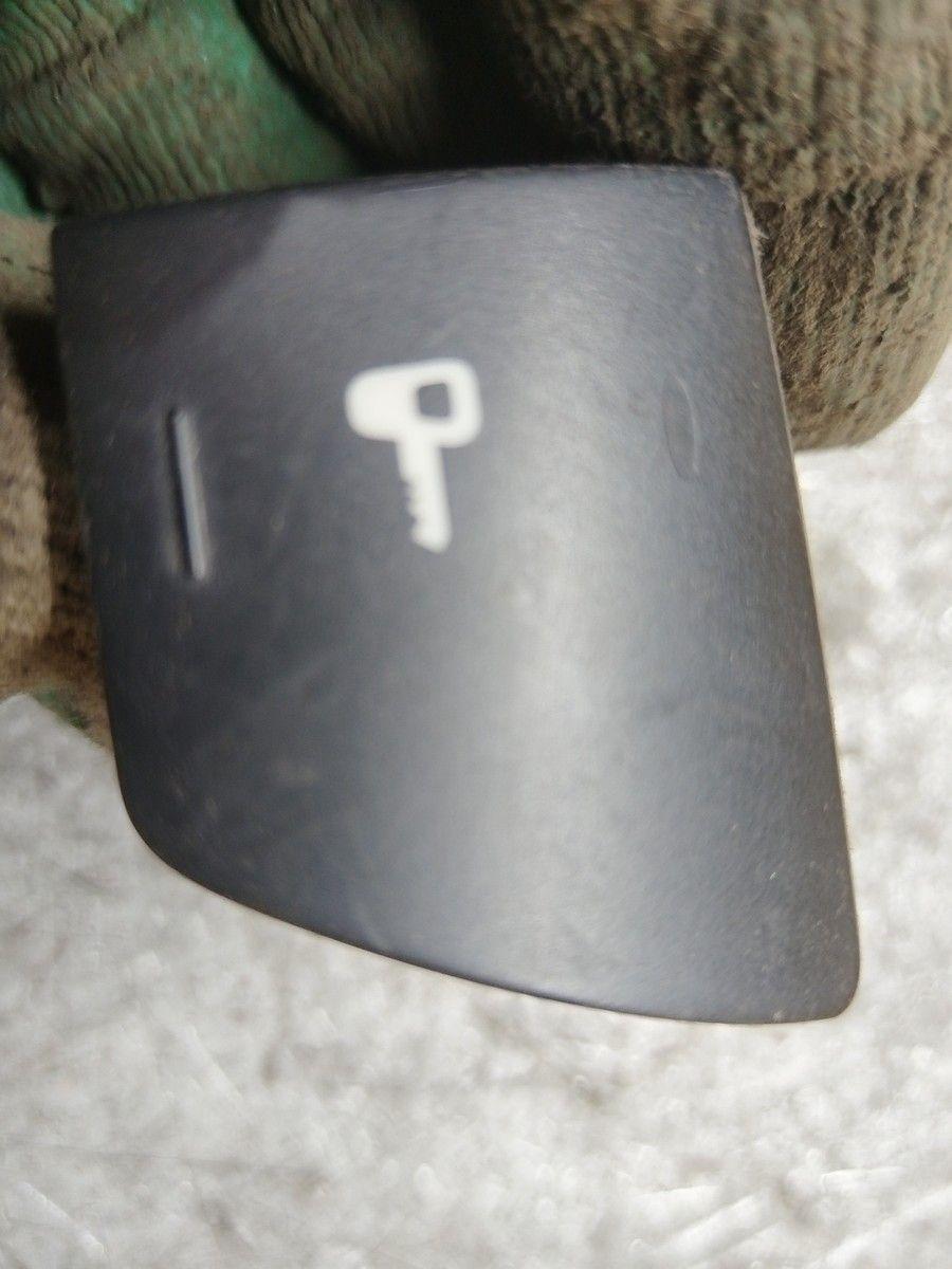 Кнопка центрального замка 800B30 Peugeot 307