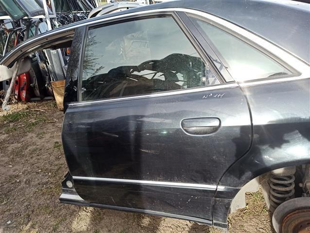 Стекло двери задней левой 15AA24 Audi A8