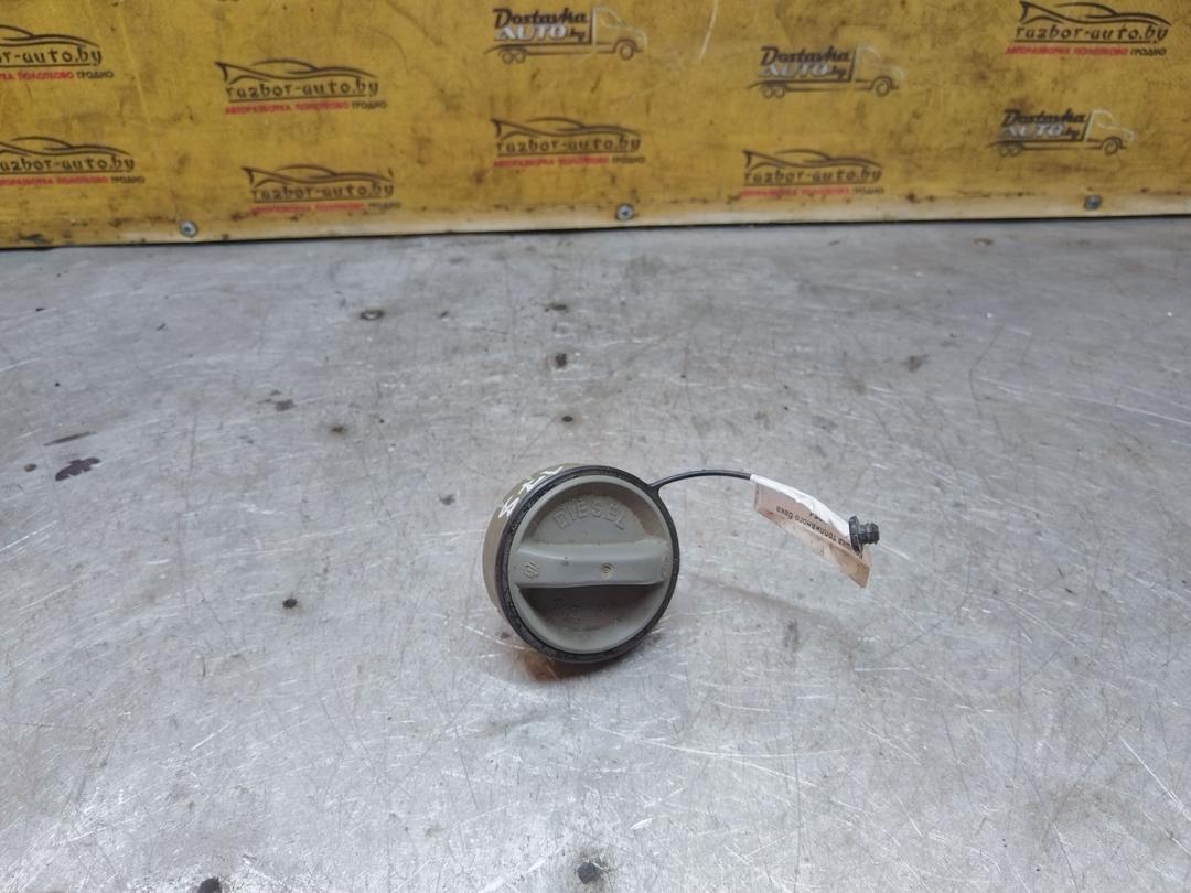 Крышка топливного бака O9S8S4 Toyota Avensis - Фото 2