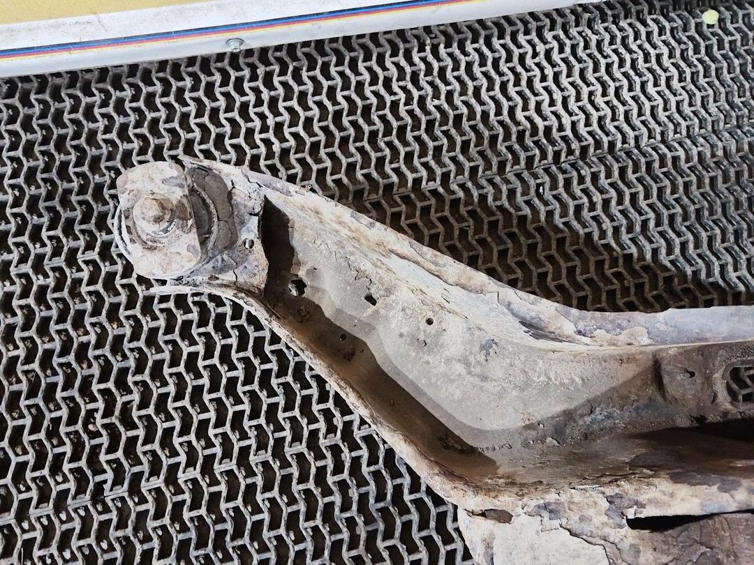 Балка подвески задняя 5CKFTS Saab 9-3 - Фото 4