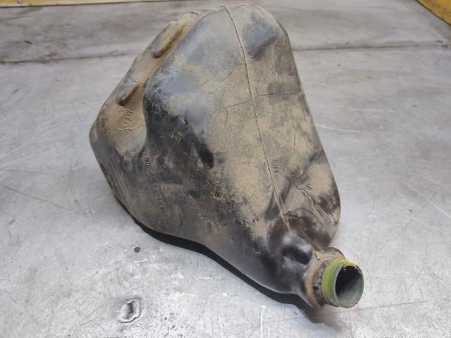 Бачок омывателя 6UW6OC Citroen Saxo купить с доставкой