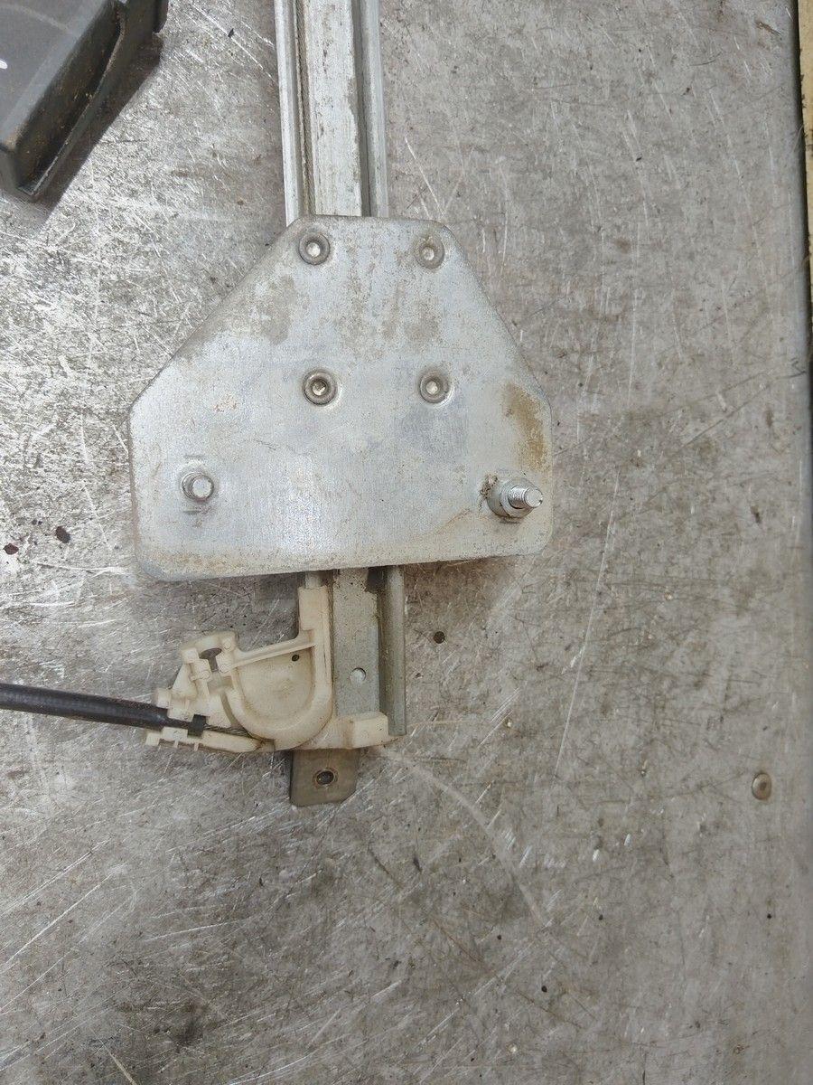 Стеклоподъемник электрический задний правый FL78X5 Audi A4 купить с доставкой